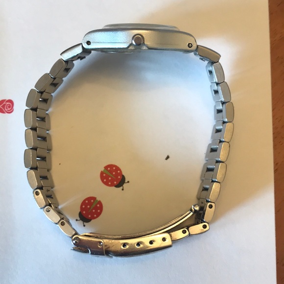 Swatch - Picture 6 of 6